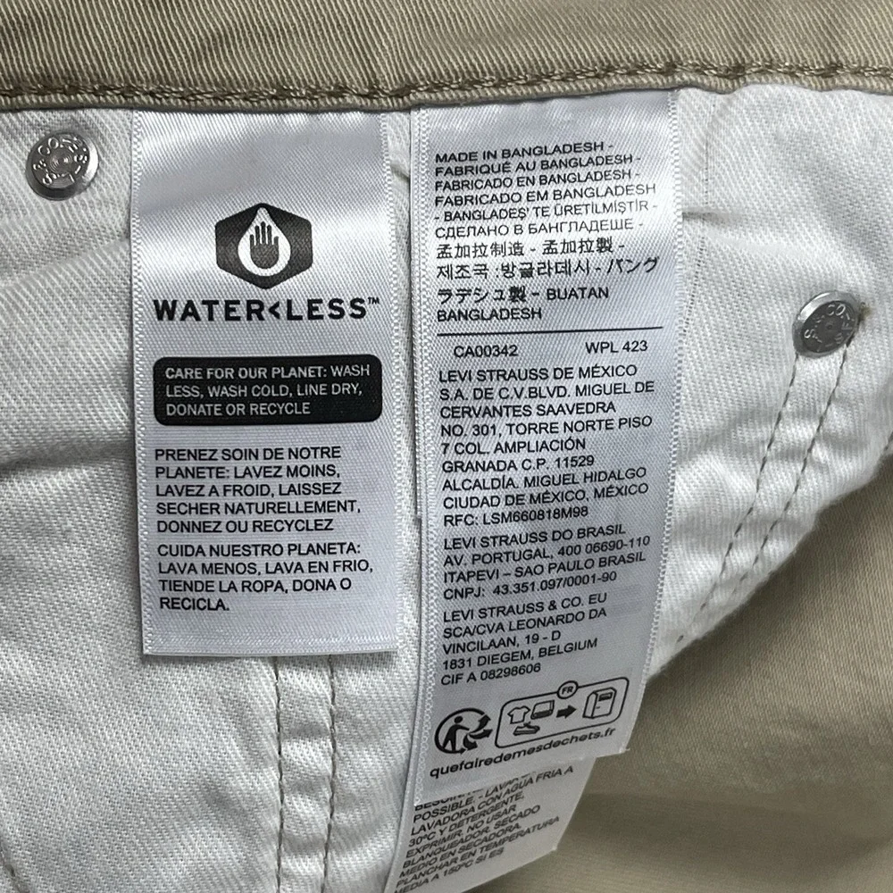 Levi's 514 Men's 28x31 Slim Fit Khaki Beige Jeans Water Less Cotton Denim